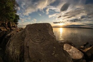 Мистический детектив «Каменное зеркало»