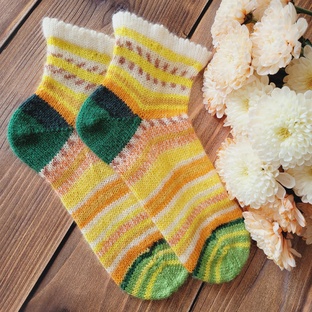 Носочный календарь 2025