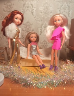 Модные девчонки