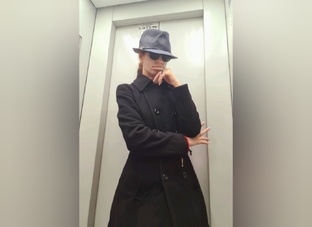 ALENA божьи танцы в лифте и жить