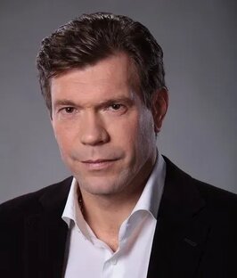Олег Царёв 
