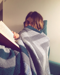 Книжная полка