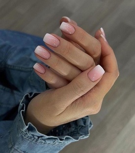 Маникюр 💅