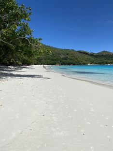 Путешествия