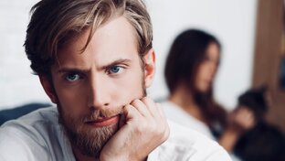 Сожалению, что расстались