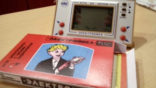 Игрушки 90х
