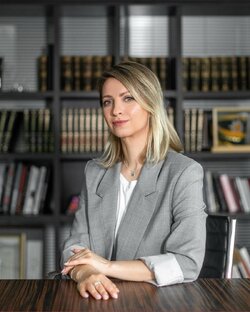Интервью с экспертом