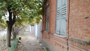 Купили часть дома с отдельным двором ! 