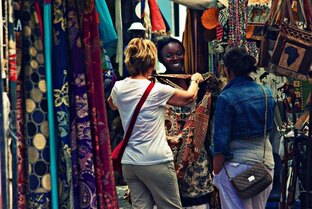 Шоппинг и сувениры