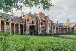 Конные комплексы России