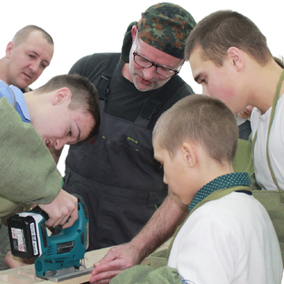 Знания и опыт - ключ к будущему.