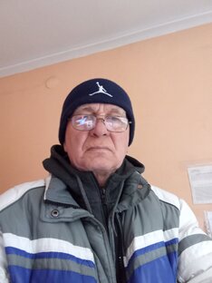 Папа, многодетный отец.