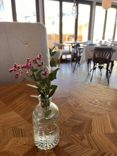 Книга на завтрак