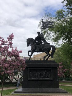 Памятники Москвы