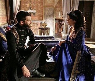 Наряды султанш ВВ/ВВИК и всё о сериалах 