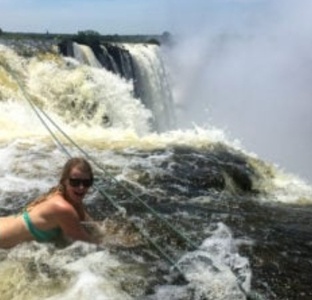 Одно из семи чудес света водопад Виктория. Замбия 