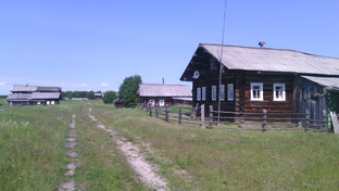 Деревенские были.