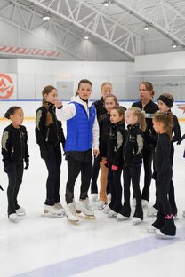 Обучение фигурному катанию для новичков. База.