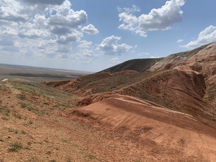 озеро Баскунчак и гора Большое Богдо