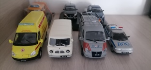 Микс модели и машинки в масштабе. 