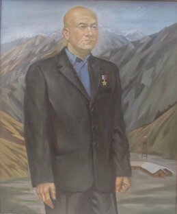 Портреты героев России 