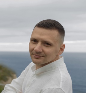 Биография Автора