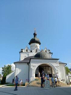 в Свияжск на теплоходе 