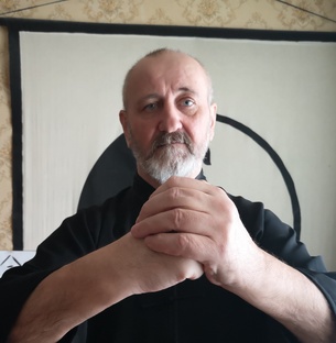 Святой в разверстке