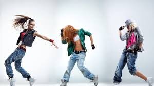 танцы 🕺🏻💃🏻