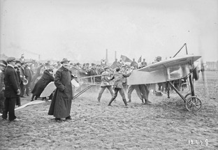 Герои великих перелетов