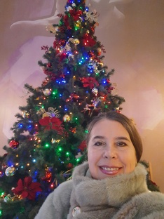 Поздравляю с наступающим 2025-м годом! Пусть он будет интересным и счастливым 