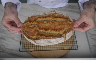 Хлеба из разных видов муки.