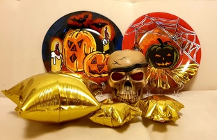 Осенний декор  и декор на Хэллоуин.