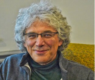 Владимир Голштейн