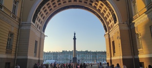 Петербург, который вдохновляет: маршруты, истории и секреты Северной столицы 