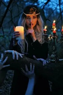 Ритуалы на кладбище.