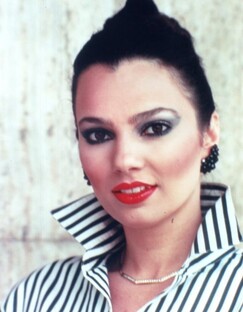 Знаменитый американский сериал "Няня" (The Nanny) 1993 года с Фрэн Дрешер.