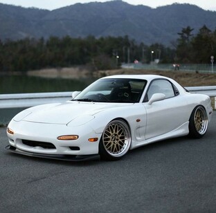 Легенды автомобилестроения