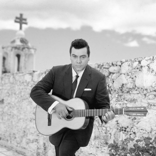 Марио Ланца