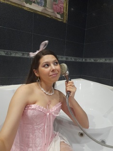 Станем чуточку ближе?