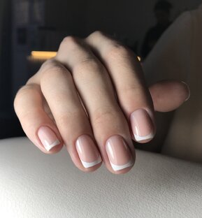 Здоровый маникюр