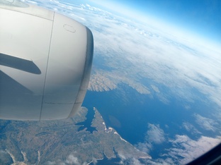 Под крылом самолёта