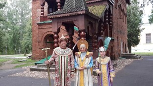 Давайте знакомиться. 