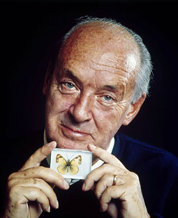 ВЛАДИМИР НАБОКОВ