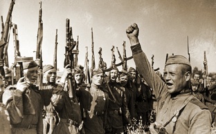 Подвиги героев войны