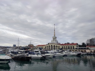 По южной части М4