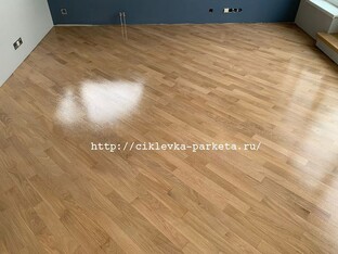 Циклевка паркета и покрытие лаком в Москве и Области. Цена от 480 р.м2