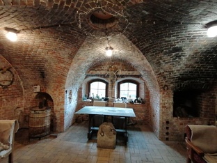 Места