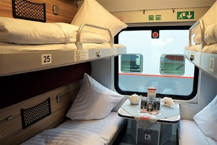 Поезда и истории.