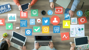 SMM (Social Media Marketing)